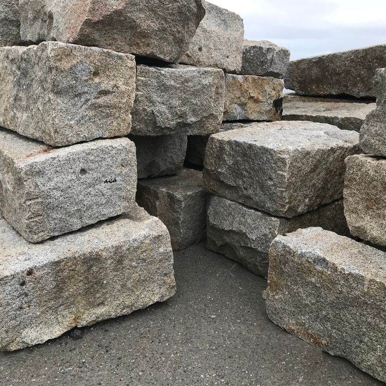 Reclaimed Granite Bridge Blocks - Fireplace Hearth