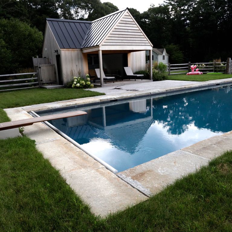 Reclaimed Granite Curbstone - Jumbo Pool Coping